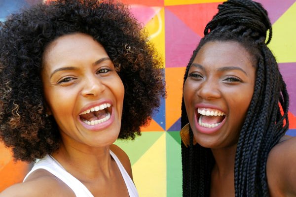 mujeres-afro-felices